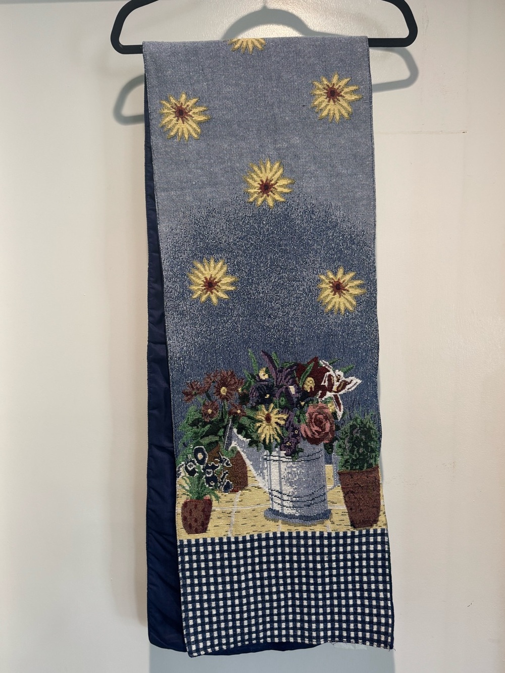 Sunflower🌻 plants 🪴Floral Table Runner Vintage Needlepoint Cottagecore
